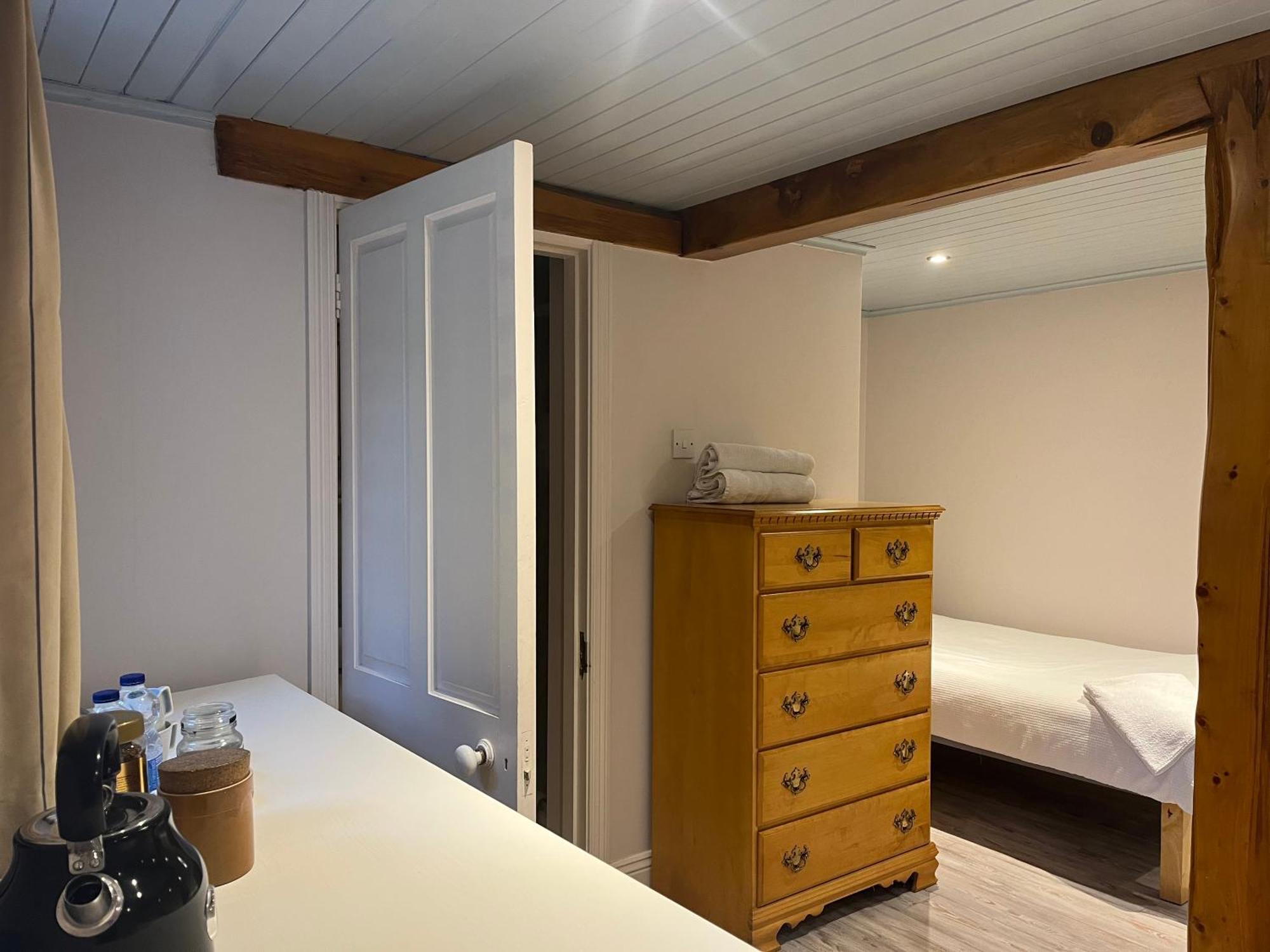 Ferry House Holidays New Ross Extérieur photo